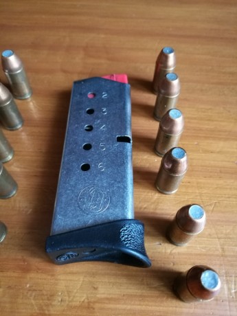 Saludos al foro ,vendo TRES cargadores de 6 cartuchos en perfecto estado para una S&W bodyguard.

Precio 00