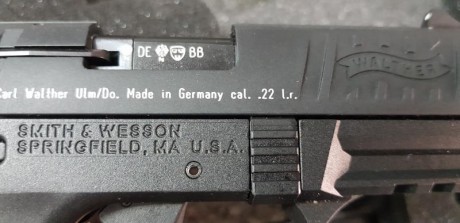 Vendo una pistola whalter p22Q la version nueva hecha en USA.

Me la he quedado de un compañero que por 00