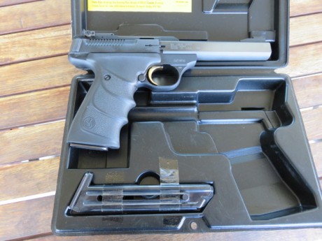 Pues eso vendo mi pistola Browning Buck Marl URX del 22 LR en estado impecable como se puede apreciar 00