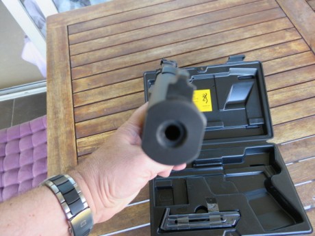 Pues eso vendo mi pistola Browning Buck Marl URX del 22 LR en estado impecable como se puede apreciar 12