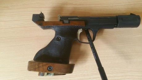 Hola a todos.

Pongo a la venta un ejemplar prácticamente nuevo de este modelo, francés de producción 00