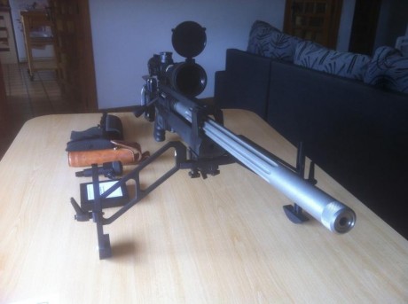 se vende rifle Unique RS1 calibre 308 y visor Deon March X 8-80x56, con bipode, funda AiM,dos culatas, 12