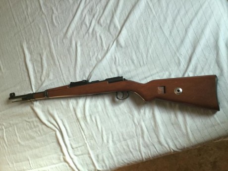 Hola, vendo mi carabina del calibre 22 le , replica del kar  98; marca  norinco.
El arma se encuentra 12