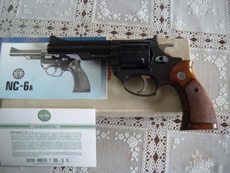 Hola, vendo revolver ASTRA NC6 4" cal 38 SP, en impecable estado, como nuevo, en su caja original 00