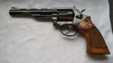Revolver llama Comanche calibre  22lr se venden dos unidades, el precio es por unidad.  , en perfecto 02