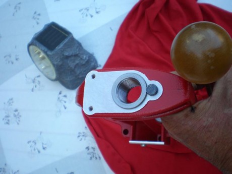 Vendo la prensa Lee Challenger Breech Lock acero, también juegos de dais del 25 acp, 32 acp, 9 corto y 01