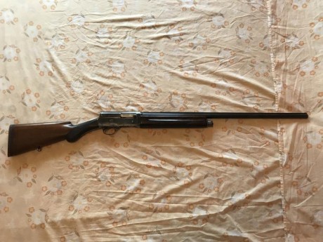 VENDIDA SE PUEDE BORRAR Vendo escopeta browning Auto 5 calibre 16/65.
Es de antes de 1920.
Funciona perfectamente.
Se 02