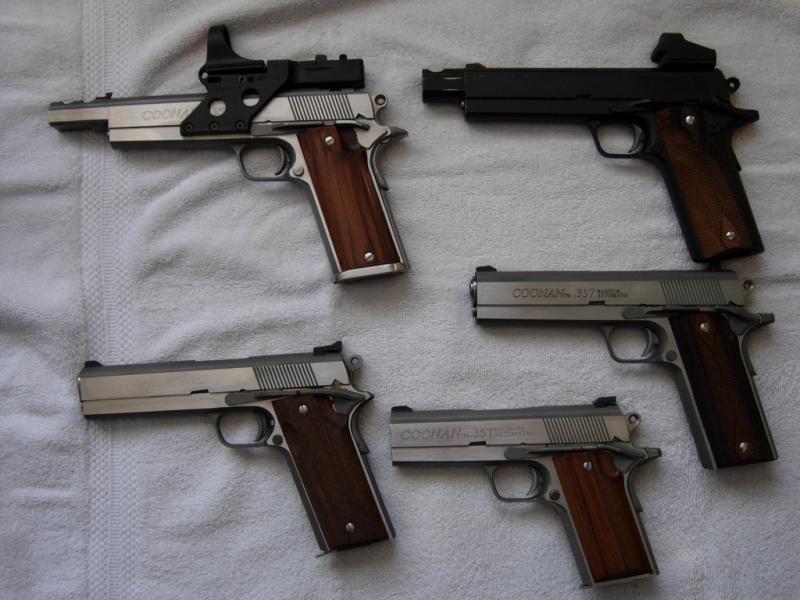 Hola, hace dos semanas probé por primera vez un revolver que he adquirido en una subasta: un colt python 150