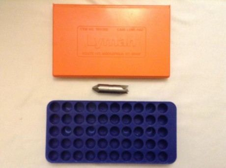 Vendo recortador de vainas marca Lyman. Vendo también el chaflaneador de la primera foto.

Precio 80€ 00