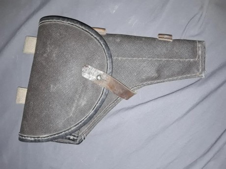  20180628_205007.jpg  20180628_204916.jpg  20180628_204929.jpg 
Funda revolver nagant con bolsillo para 01