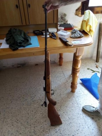Un amigo me encarga ponga en venta su rifle MAUSER mod. 2000 calibre 375 H&H Mg. en perfecto estado. 00