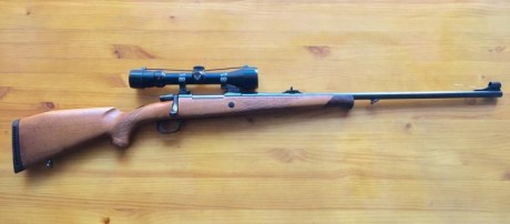 Vendo Rifle Voere STL-3 en calibre 300 Win Mag, con monturas apel y visor Bushnell trophy XLT 1,5-6x44 01