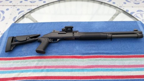 Hola
Vendo soporte de correa para escopeta Benelli
Tiene leves marcas de haberlo montado, pero no se ha 130