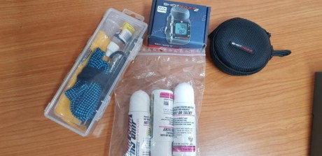 Vendo Timer con funda de silicona y protector de pantalla, caja dura de transporte. Comprado en noviembre 02