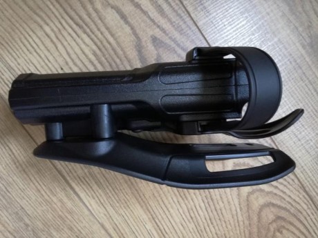 Vendo funda de seguridad Radar para pistola Hk usp Compact. Totalmente nueva, nunca se ha usado.
Precio: 01