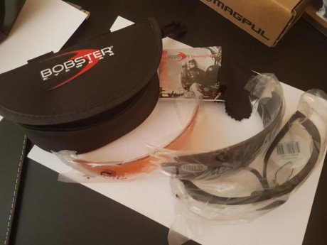 Vendo gafas marca Bobster con nivel de protección Ansi Z87, tiene tres juegos de lentes una transparente, 01