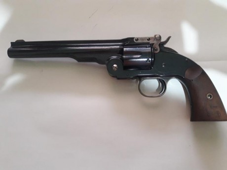 Vendo revolver schofield de uberti cal 45 en perfecto estado,tanto mecanico como estetico, tiene muy pocos 02