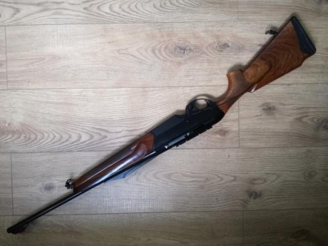 Vendo rifle semiautomático BENELLI ARGO calibre 30/06. Muy buen estado y muy cuidado, algun rasguño leve 10