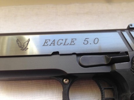   VENDIDA  compañeros.
Vendo mi  pistola STI Eagle 5.0 del calibre 9 mm  prácticamente nueva. Solo he 00