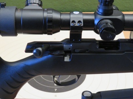 Hola a todos pongo en venta una carabina SAKO con dos cañones uno del 17 HMR y otro del calibre 22 WMR 00