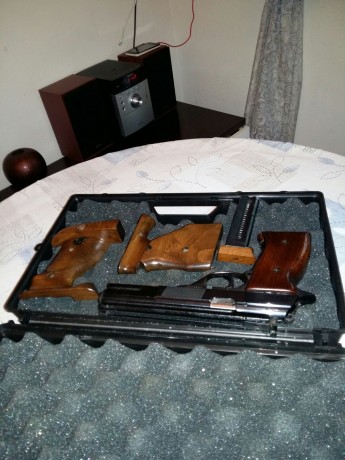 Hola un compañero del tiro de Alcou me ha pedido que ponga en venta su pistola ASTRA TS22 que esta muy 20