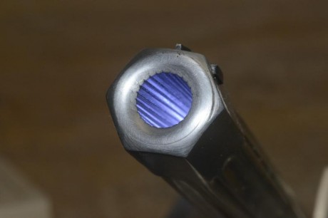 Pistola de percusión modelo Europa Cal. 44 (11,10 mm.). Fabricada en 1.978 por el desaparecido taller 11