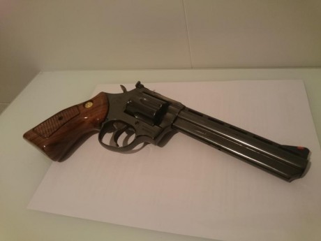 Saludos a todos

Vendo Taurus 357, 175€ puesto en la intervención del comprador.
Lo vendo para hacer hueco 02