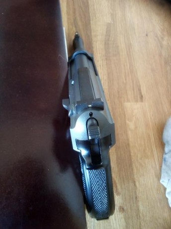 Vendo pistola Walther P38 en un estado de conservación excepcional. Habrá disparado como máximo unos 200 11