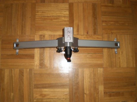 Vendo bipode para precisión marca EVO FTR
color titanio  esta nuevo, en Madrid 01