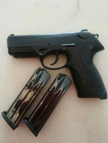 Vendo una pistola beretta p4 storm  de 9 mm parabellun en estado excelente, esta guiada en F ,pido por 00