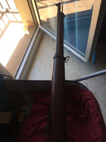 Se vende rifle Mauser Ankara, calibre 8x57, en buen estado
También se dispone de material de recarga para 40