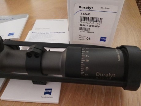 Hola vendo un visor zeiss inmaculado sin un solo rasguño con un dia de uso y dos años guardado en armero 10