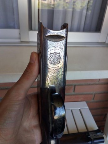Vendo escopeta superpuesta Beretta, modelo SO2. Doble gatillo, con el primero de ellos articulado. Choques 11