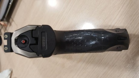 Saludos
Vendo Walther P99.
Calibre 9mm Parabellum
Guiada en A.
Año fabricación 1998
Acabado QPQ
Dos cargadores 00