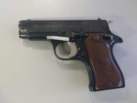 Vendo Star DKL 9 mm corto. Guiada A. El arma se encuentra en Asturias. Con dos cargadores, funda interior 90