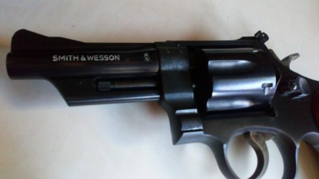 Hola compañeros, por hacer un poco de caja me quito la uníca arma que no uso, fue un capricho y lleva 01