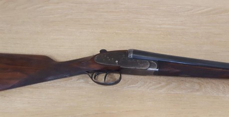 Se vende escopeta AYA calibre 16.
 Creo que es el modelo 116.
Doble disparador.
Bien conservada. Bonitas 10
