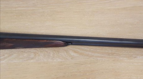 Se vende escopeta AYA calibre 16.
 Creo que es el modelo 116.
Doble disparador.
Bien conservada. Bonitas 20