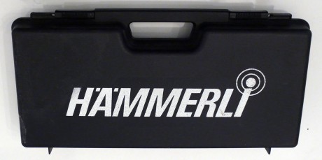 Se vende hammerli SP20 RRS, calibre .22lr, el arma viene con dos cargadores, la cacha es talla L, tiene 00