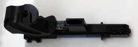 Se vende hammerli SP20 RRS, calibre .22lr, el arma viene con dos cargadores, la cacha es talla L, tiene 20