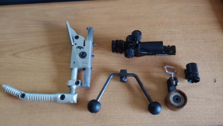 Vendo accesorios para tendido de una carabina Anschutz.
Cantonera,Bipode descanso,Tope de mano con enganche 00
