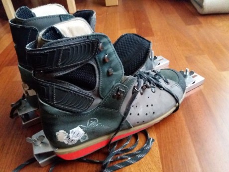 Cierro post.
.A pesar del uso todabia tienen vida y cumplen su cometido talla 44 se vende con los tensores.Los 01