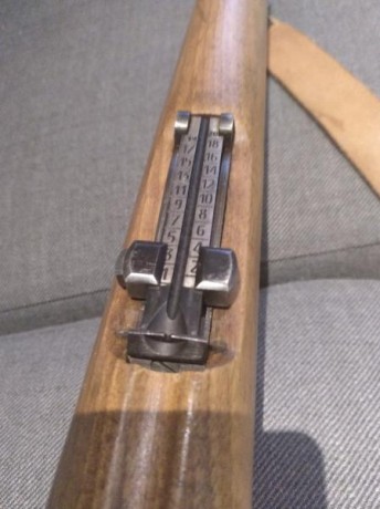 Vendo mosquetón Coruña modelo 1943 calibre 8x57.
El estado en general es muy bueno, maderas saneadas, 11