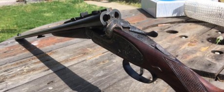Un amigo me pide le ponga a la venta su Express Victor Sarasqueta. Tiene dos juegos de cañones, 375 (monturas 12