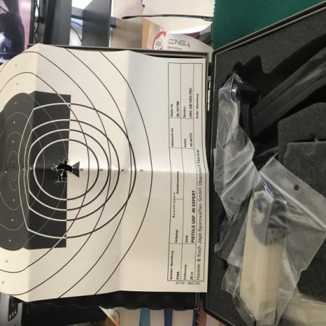 HK USP EXPERT 45 ACP NUEVA 
CARRO DE 9 mm Pb.
Apenas estrenada
4 cargadores de cada calibre

1.300 €

ahora 02