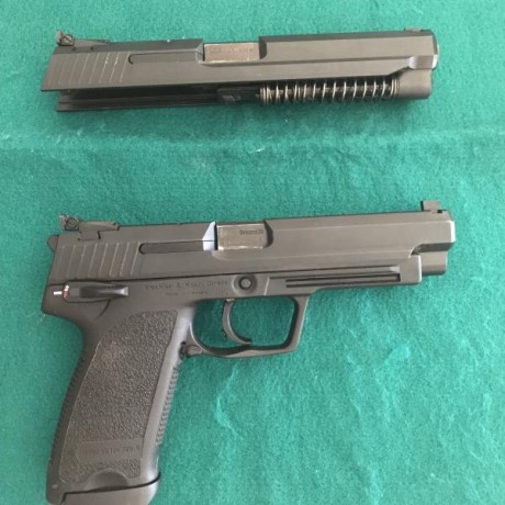 HK USP EXPERT 45 ACP NUEVA 
CARRO DE 9 mm Pb.
Apenas estrenada
4 cargadores de cada calibre

1.300 €

ahora 01