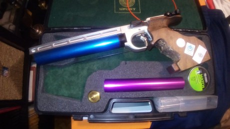 Un compañero vende la conocidísima 
pistola  Steyr EVO  
 Precio 1200 €  
Para cualquier consulta   670 00