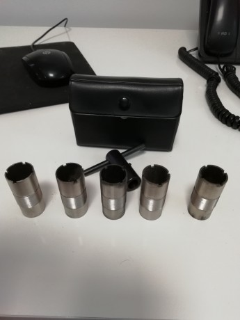Necesitaria encontrar polichokes para Lanber antigua, la compre en el 92 creo.
Como el que sale en la 60