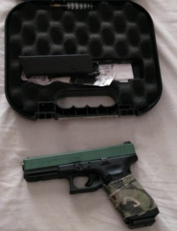 Pues lo dicho Glock 17 cuarta generación en perfecto estado y muy poco uso (casi nada)
Tienes miras micrometricas 00