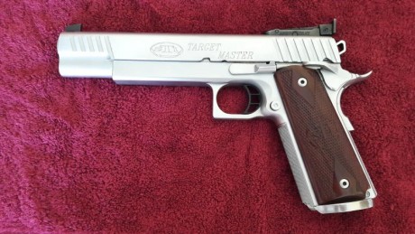 Buenas dias , vendo esta magnifica pistola para el tiro de precisión.
Todos conocéis sus grandes virtudes 01